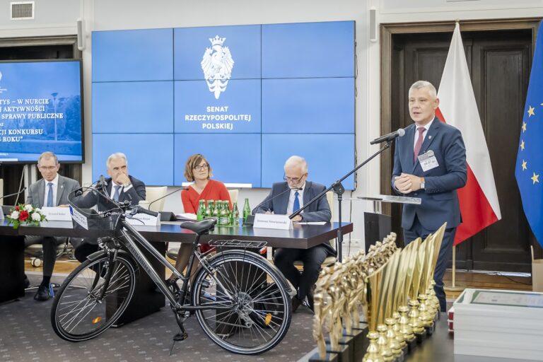 Wójt Przybiernowa zabierał głos w Senacie RP